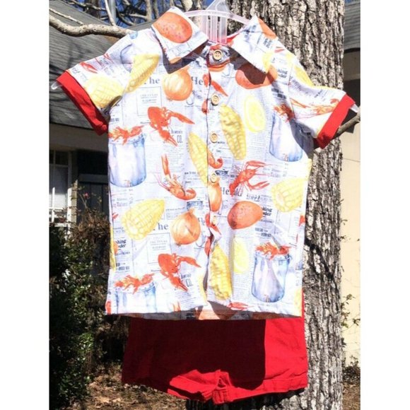 12-18M Top & Shorts Set Top Cajun Shrimp Potatoes Corn in Stock Pot Red Shorts - Picture 2 of 6